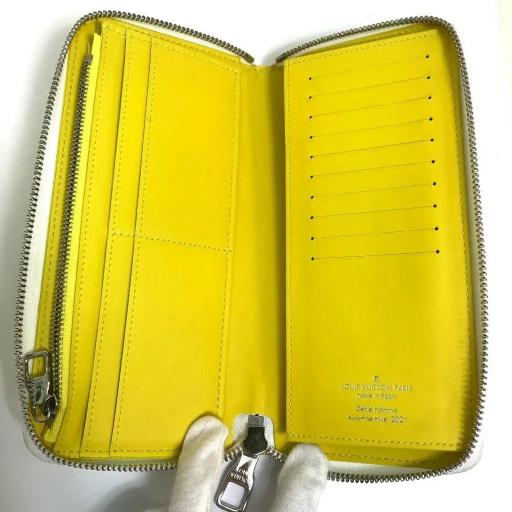 Authentic LOUIS VUITTON M80852 logo Zippy Wallet Vertical Everyday LV Long